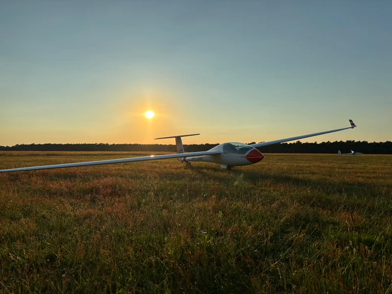 Schempp-Hirth Discus Cs - foto 1